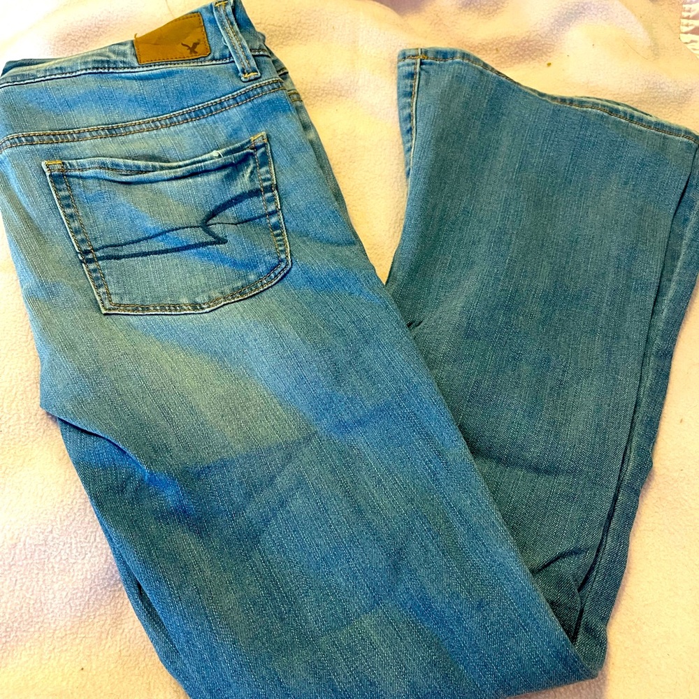 AMERICAN EAGLE 🦅 Ladies BOHO FLARE Jeans Size 6